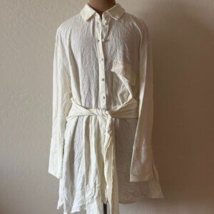 NEW Topshop Kimono Dress. Size 8. Beige. NWOT.